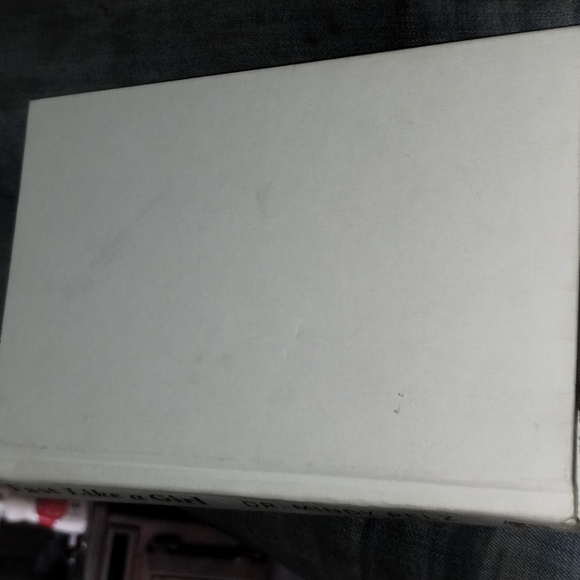 "fast like a girl" bydr. Mindy pelz - Picture 2 of 8